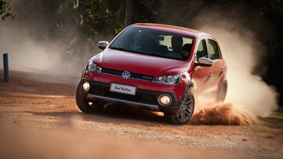 Parachoque frontal &eacute; o mesmo da Saveiro Cross. <a href="https://beta-develop.quatrorodas.abril.com.br/carros/lancamentos/vw-gol-rallye-741505.shtml" rel="migration">Leia mais</a>