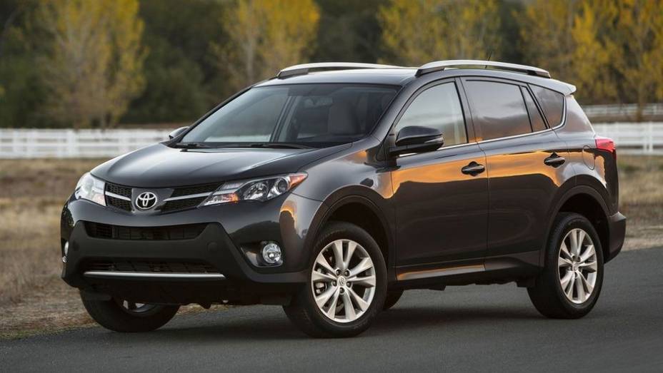 1ª - Toyota - US$ 24,5 bilhões (valor estimado da marca) | <a href="https://beta-develop.quatrorodas.abril.com.br/noticias/mercado/estudo-indica-toyota-como-marca-automotiva-mais-valiosa-741960.shtml" rel="migration">Leia mais</a>