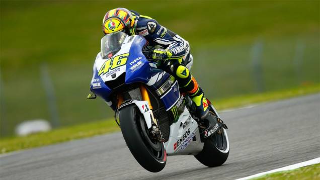 Valentino Rossi, companheiro de Lorenzo, ficou com o segundo melhor tempo | <a href="https://beta-develop.quatrorodas.abril.com.br/moto/noticias/motogp-yamaha-domina-treino-mugello-742926.shtml" rel="migration">Leia mais</a> Valentino Rossi, companheiro de Lorenzo, ficou com o segundo melhor tempo | <a href="https://beta-develop.quatrorodas.abril.com.br/moto/noticias/motogp-yamaha-domina-treino-mugello-742926.shtml" rel="migration">Leia mais</a>