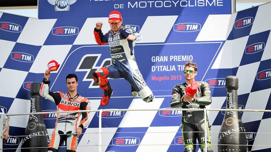 Jorge Lorenzo diminuiu a vantagem do líder do campeonato, Dani Pedrosa | <a href="https://beta-develop.quatrorodas.abril.com.br/moto/noticias/motogp-lorenzo-vence-prova-mugello-742903.shtml" rel="migration">Leia mais</a>