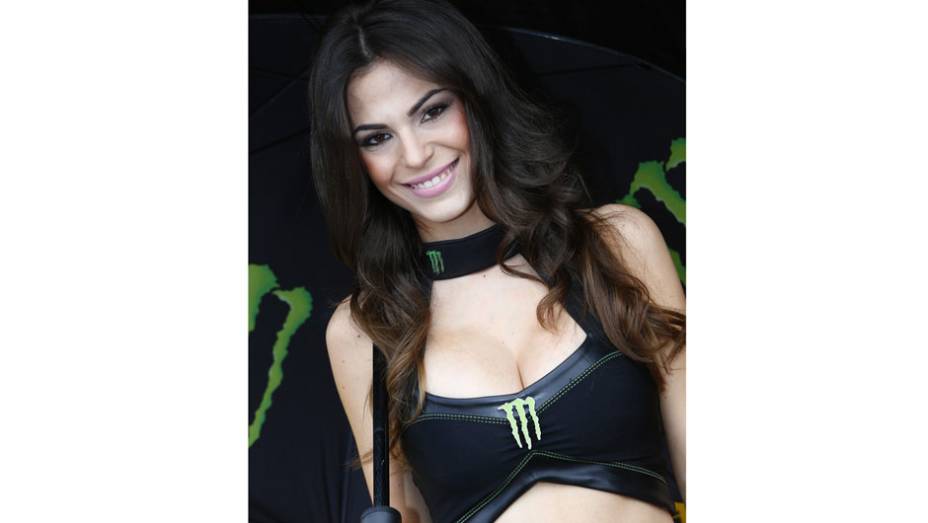 Veja as belas garotas que marcaram presença no GP da Itália e saiba como foi a corrida! | <a href="%20https://beta-develop.quatrorodas.abril.com.br/moto/galerias/competicoes/motogp-italia-corrida-742934.shtml" rel="migration">Leia mais</a>