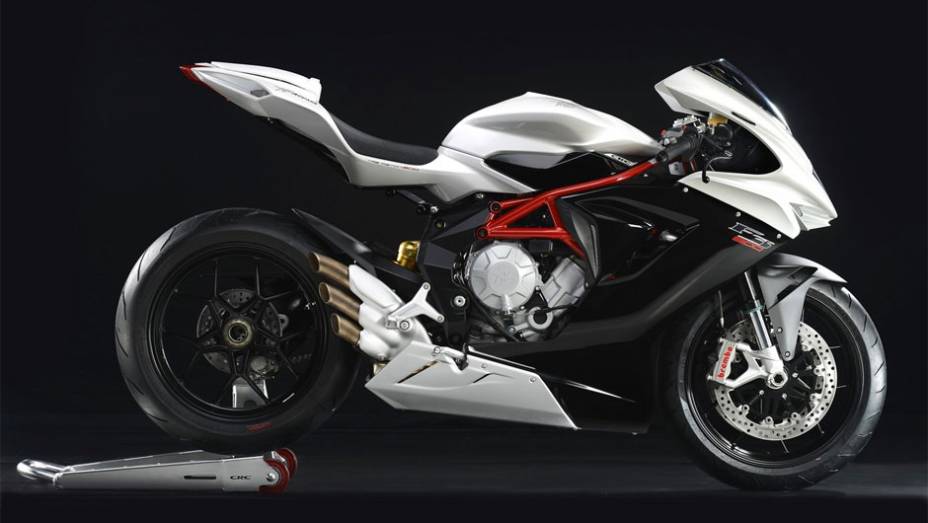 Motocicleta custar&aacute; R$ 56 mil | <a href="https://beta-develop.quatrorodas.abril.com.br/moto/noticias/mv-agusta-f3-800-chega-r-56-mil-792913.shtml" rel="migration">Leia mais</a>