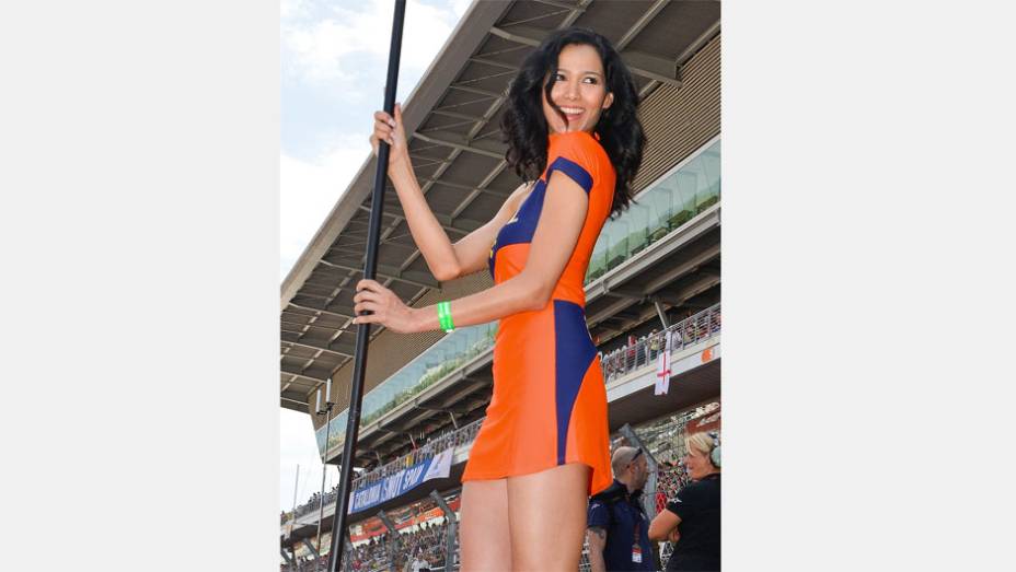 Veja as belas garotas da MotoGP da Catalunha e saiba como foi a corrida! | <a href="https://beta-develop.quatrorodas.abril.com.br/moto/galerias/competicoes/motogp-catalunha-corrida-744273.shtml" rel="migration">Leia mais</a>