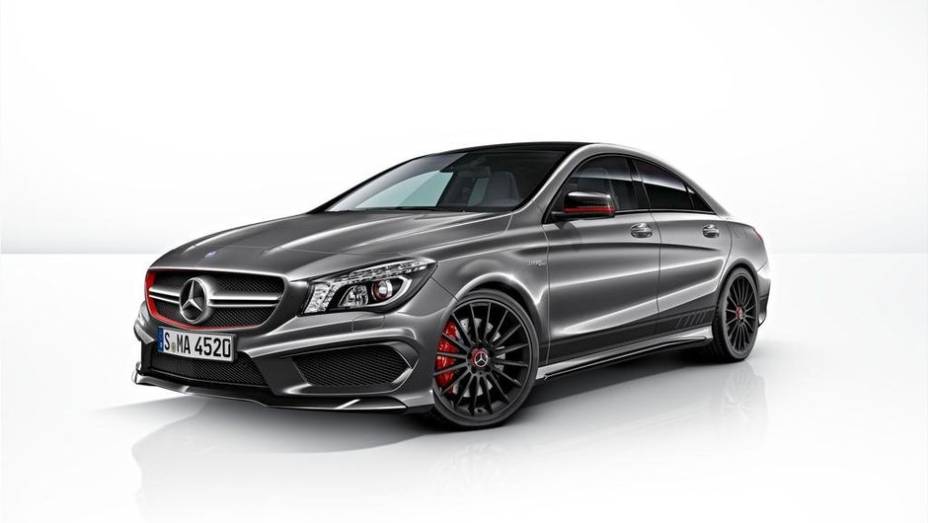 A Mercedes-Benz revelou nesta sexta-feira (28) o CLA 45 AMG Edition 1 | <a href="https://beta-develop.quatrorodas.abril.com.br/noticias/fabricantes/mercedes-anuncia-cla-45-amg-edition-1-745372.shtml" rel="migration">Leia mais</a>