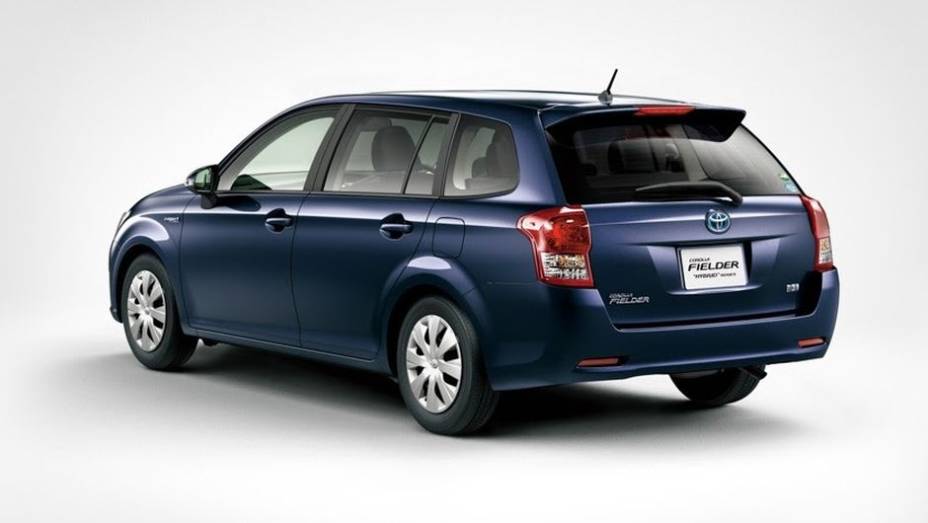 Mais precisamente, foram revelados o Corolla Fielder Wagon Hybrid (perua)... | <a href="https://beta-develop.quatrorodas.abril.com.br/noticias/fabricantes/toyota-apresenta-novos-corollas-hibridos-japao-749123.shtml" rel="migration">Leia mais</a>