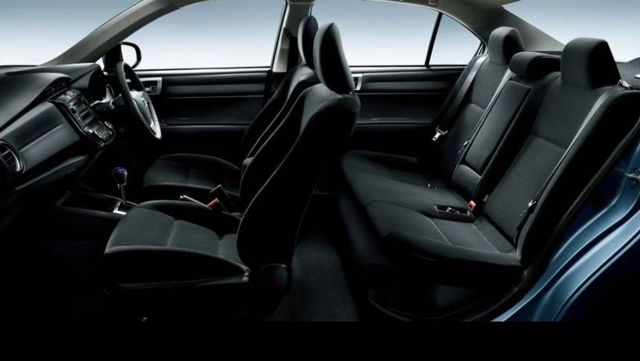 Os pre&ccedil;os partem de 1.925.000 ienes, o equivalente a 19.700 d&oacute;lares | <a href="https://beta-develop.quatrorodas.abril.com.br/noticias/fabricantes/toyota-apresenta-novos-corollas-hibridos-japao-749123.shtml" rel="migration">Leia mais</a>