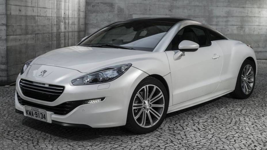 A Peugeot confirmou a chegada do novo RCZ ao mercado brasileiro | <a href="https://beta-develop.quatrorodas.abril.com.br/noticias/fabricantes/peugeot-traz-novo-rcz-ao-brasil-749989.shtml" rel="migration">Leia mais</a>