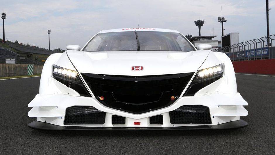 Vale lembrar que a vers&atilde;o de produ&ccedil;&atilde;o do Acura NSX deve ser lan&ccedil;ada apenas em 2015 | <a href="https://beta-develop.quatrorodas.abril.com.br/noticias/fabricantes/honda-revela-nsx-concept-gt-750208.shtml" rel="migration">Leia mais</a>