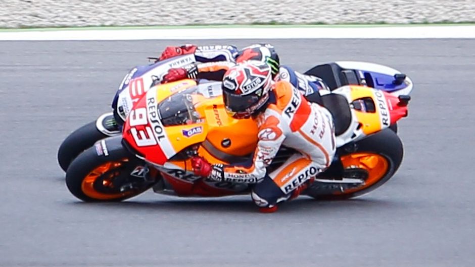O campe&atilde;o de 2012 da Moto2 ultrapassou Jorge Lorenzo (Yamaha Tech Racing) nas &uacute;ltimas voltas... | <a href="https://beta-develop.quatrorodas.abril.com.br/moto/noticias/motogp-marquez-vence-mais-751228.shtml" rel="migration">Leia mais</a>