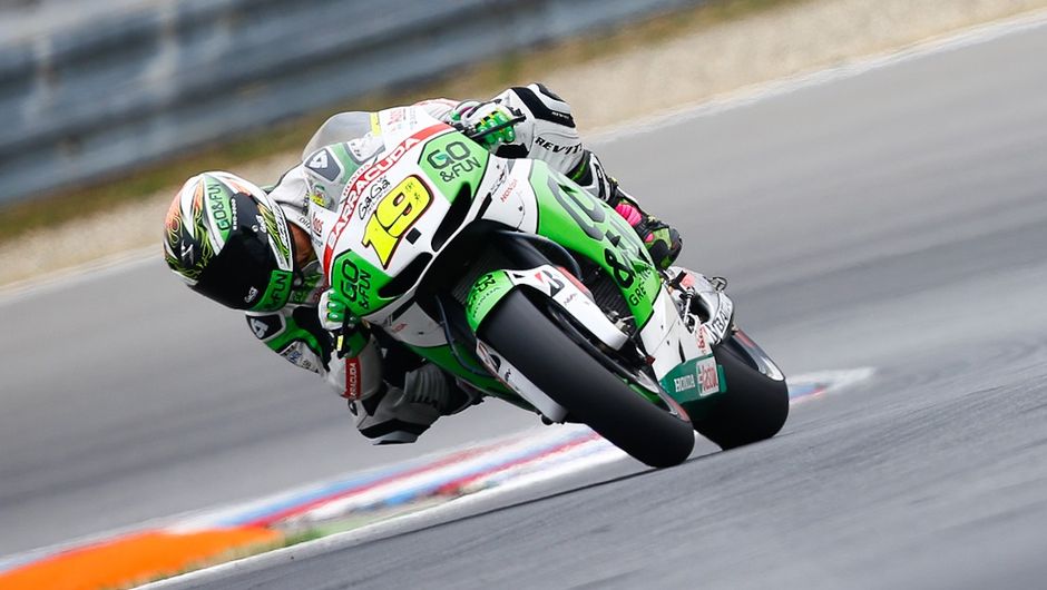 Apesar de valente, &Aacute;lvaro Bautista foi o quinto | <a href="https://beta-develop.quatrorodas.abril.com.br/moto/noticias/motogp-marquez-vence-mais-751228.shtml" rel="migration">Leia mais</a>