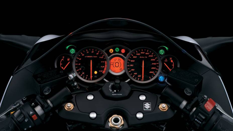 O modelo sem freios ABS continua dispon&iacute;vel por R$ 56.000,00 | <a href="https://beta-develop.quatrorodas.abril.com.br/moto/noticias/suzuki-hayabusa-2013-chega-ao-brasil-abs-751353.shtml" rel="migration">Leia mais</a>