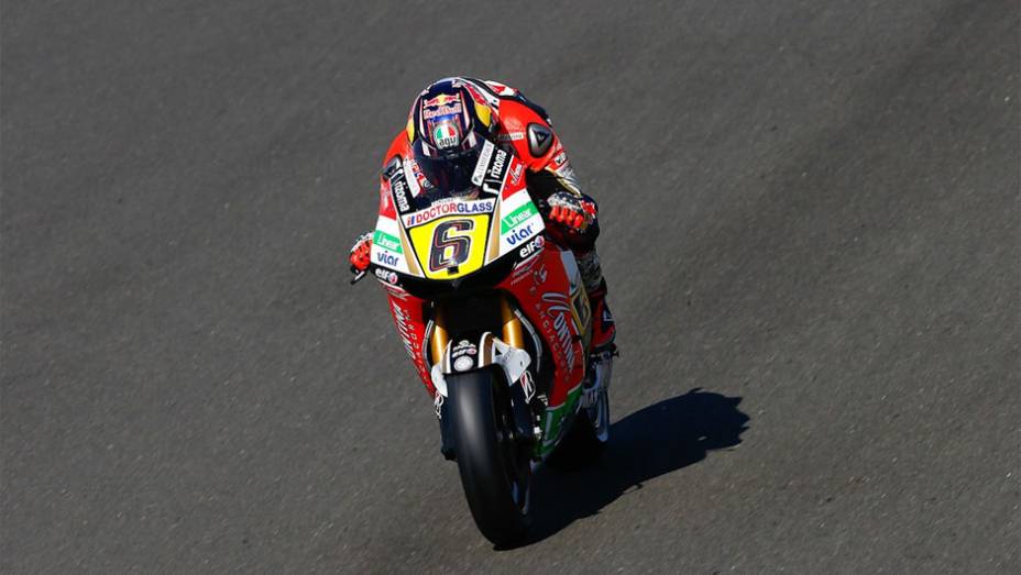 Stefan Bradl foi o sexto em Silverstone | <a href="https://beta-develop.quatrorodas.abril.com.br/moto/noticias/motogp-lorenzo-bate-marquez-silverstone-752002.shtml" rel="migration">Leia mais</a>