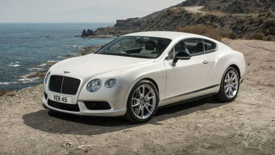 A Bentley aproveita o Salão de Frankfurt para introduzir a versão "S" do Continental GT V8 | <a href="https://beta-develop.quatrorodas.abril.com.br/saloes/frankfurt/2013/bentley-continental-gt-v8-s-752161.shtml" rel="migration">Leia mais</a>