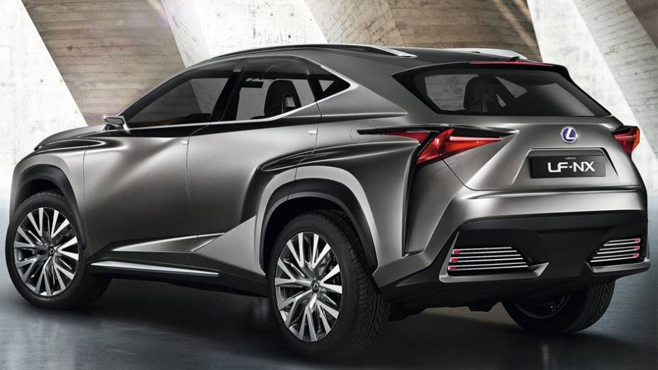 Poucos detalhes foram divulgados sobre a motoriza&ccedil;&atilde;o do LF-NX | <a href="https://beta-develop.quatrorodas.abril.com.br/saloes/frankfurt/2013/lexus-lf-nx-752303.shtml" rel="migration">Leia mais</a>