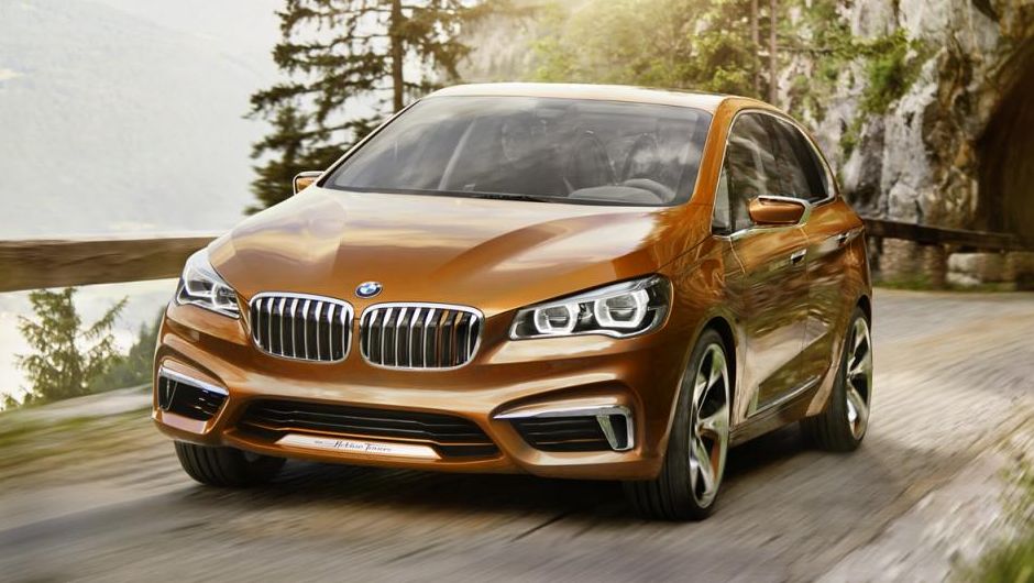 Trata-se de uma prov&aacute;vel pr&eacute;via do S&eacute;rie 1 GT, modelo cuja vers&atilde;o de produ&ccedil;&atilde;o ser&aacute; revelada ao p&uacute;blico no pr&oacute;ximo Sal&atilde;o de Genebra | <a href="https://beta-develop.quatrorodas.abril.com.br/saloes/frankfurt/2013/bmw-concept-active-tourer-outdoor-753746.shtml" rel="migration"></a>