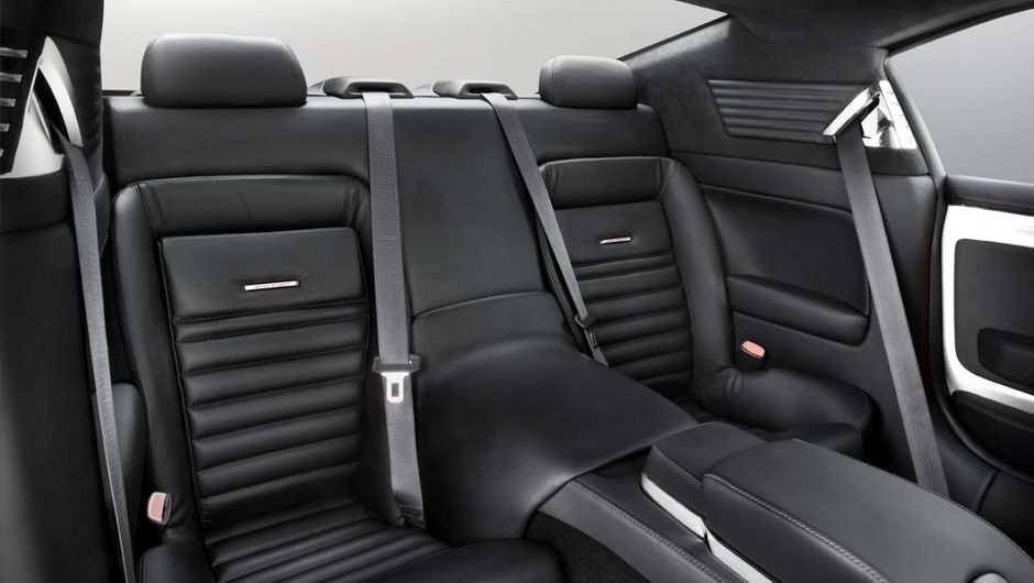 O pre&ccedil;o inicial do Equus Bass 770 &eacute; de US$ 250 mil | <a href="https://beta-develop.quatrorodas.abril.com.br/noticias/fabricantes/equus-bass-770-revelado-755252.shtml" rel="migration">Leia mais</a>