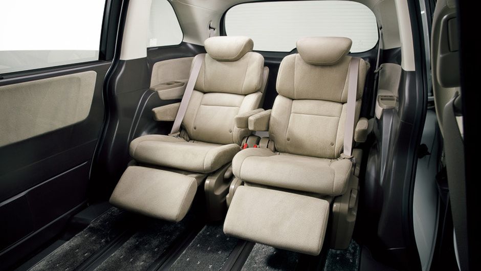 Estar&atilde;o dispon&iacute;veis dois tipos de cabine | <a href="https://beta-develop.quatrorodas.abril.com.br/noticias/fabricantes/honda-revela-fotos-novo-odyssey-japones-755635.shtml" rel="migration">Leia mais</a>
