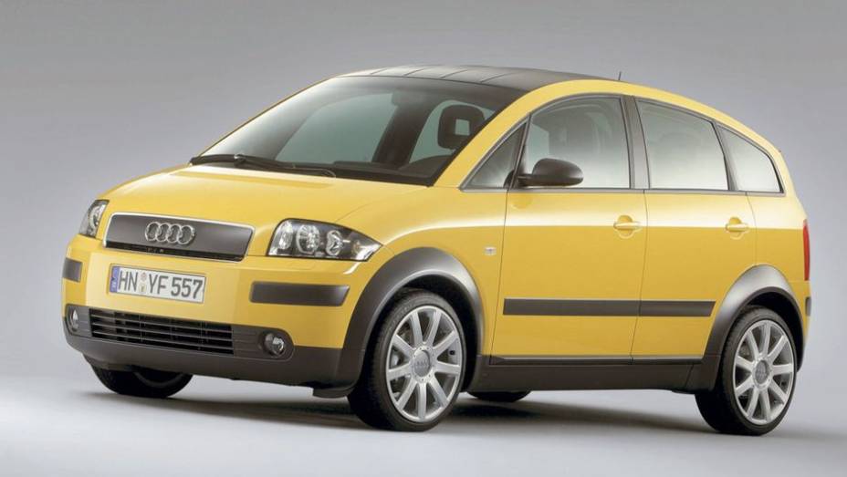 5º - Audi A2 - US$ 10.247 por unidade | <a href="https://beta-develop.quatrorodas.abril.com.br/noticias/mercado/estudo-vw-tem-prejuizo-us-6-27-milhoes-cada-bugatti-veyron-755638.shtml" rel="migration">Leia mais</a>