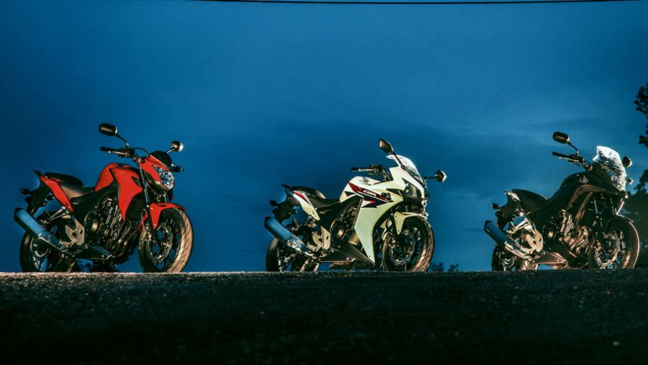 Os tr&ecirc;s novos modelos chegam ao mercado compartilhando uma base em comum | <a href="https://beta-develop.quatrorodas.abril.com.br/moto/noticias/honda-investe-modelos-500cc-756399.shtml" rel="migration">Leia mais</a>