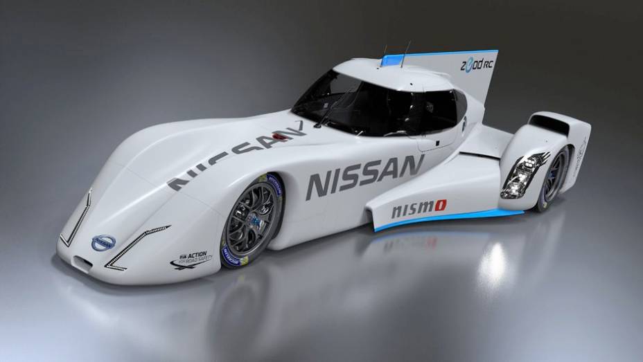 A Nissan revelou nesta sexta-feira (18) a versão definitiva do ZEOD RC | <a href="https://beta-develop.quatrorodas.abril.com.br/noticias/fabricantes/nissan-revela-zeod-rc-757457.shtml" rel="migration">Leia mais</a>