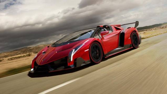 A motorização será a mesma do coupé: 6.5 V12, oferecendo 740 cavalos de potência | <a href="https://beta-develop.quatrorodas.abril.com.br/noticias/fabricantes/surgem-primeiras-imagens-lamborghini-veneno-roadster-757482.shtml" rel="migration">Leia mais</a> A motorização será a mesma do coupé: 6.5 V12, oferecendo 740 cavalos de potência | <a href="https://beta-develop.quatrorodas.abril.com.br/noticias/fabricantes/surgem-primeiras-imagens-lamborghini-veneno-roadster-757482.shtml" rel="migration">Leia mais</a>