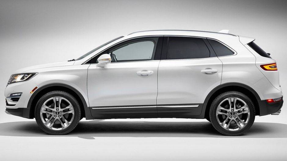De acordo com a fabricante, o modelo &eacute; baseado no Ford Escape, mas com carroceria bastante modificada | <a href="https://beta-develop.quatrorodas.abril.com.br/noticias/fabricantes/lincoln-mkc-apresentado-760137.shtml" rel="migration">Leia mais</a>