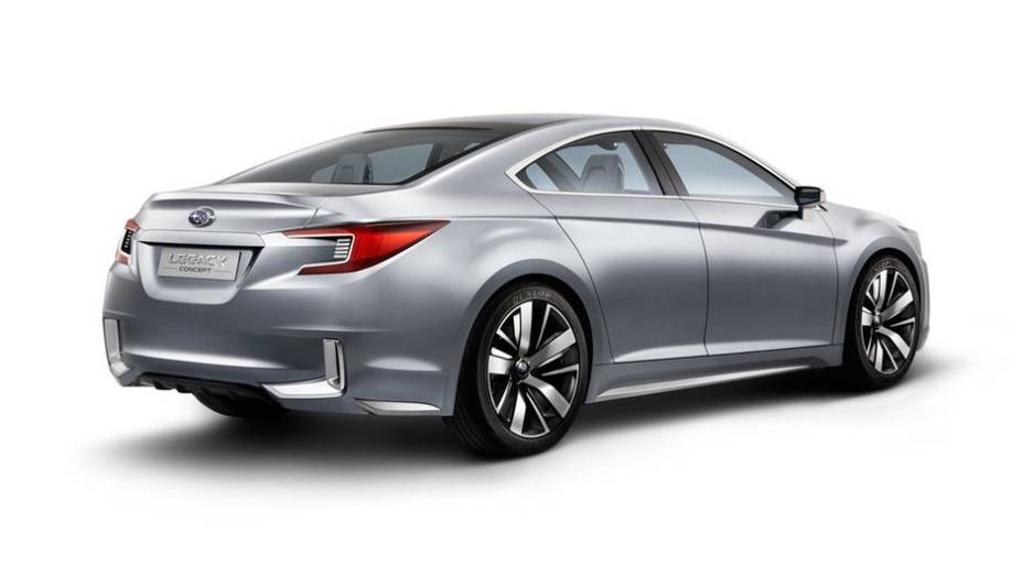 O sedã se destaca pelo visual mais agressivo e pelo aspecto de coupé da carroceria | <a href="https://beta-develop.quatrorodas.abril.com.br/noticias/fabricantes/subaru-revela-legacy-concept-2015-760224.shtml" rel="migration">Leia Mais</a> O sedã se destaca pelo visual mais agressivo e pelo aspecto de coupé da carroceria | <a href="https://beta-develop.quatrorodas.abril.com.br/noticias/fabricantes/subaru-revela-legacy-concept-2015-760224.shtml" rel="migration">Leia Mais</a>