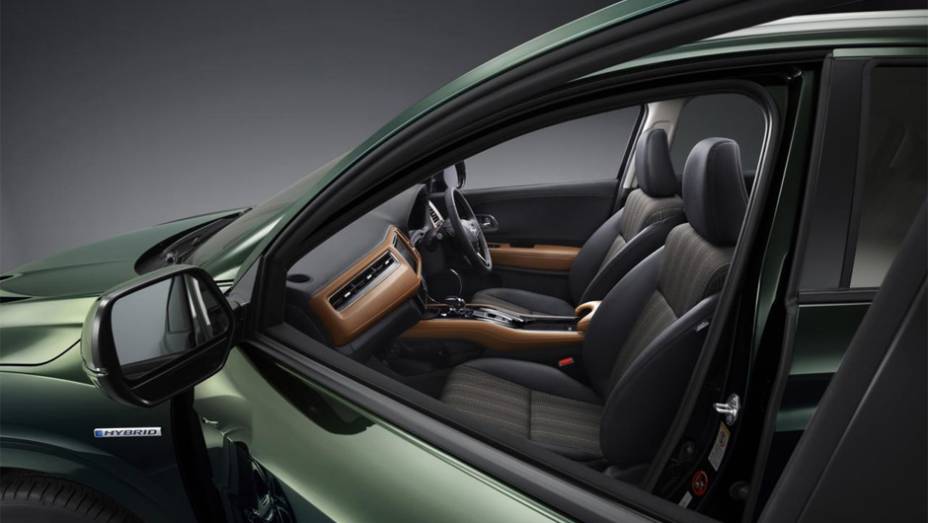 Modelo tamb&eacute;m ter&aacute; vers&atilde;o h&iacute;brida | <a href="https://beta-develop.quatrorodas.abril.com.br/noticias/saloes/toquio-2013/honda-revela-suv-urbano-vezel-toquio-760729.shtml" rel="migration">Leia mais</a>