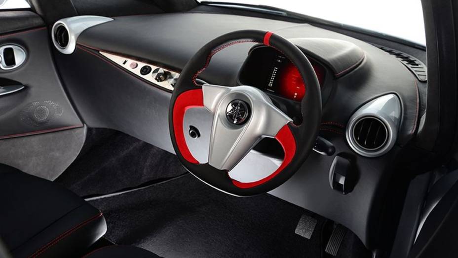 Em termos de performance, o MOTIV alcan&ccedil;a a velocidade m&aacute;xima de 105 km/h. A acelera&ccedil;&atilde;o de 0 a 100 km/h leva mais de 15 segundos | <a href="https://beta-develop.quatrorodas.abril.com.br/noticias/saloes/toquio-2013/yamaha-surpreende-motiv-concept-760773.shtml" rel="migration">Leia mais</a>