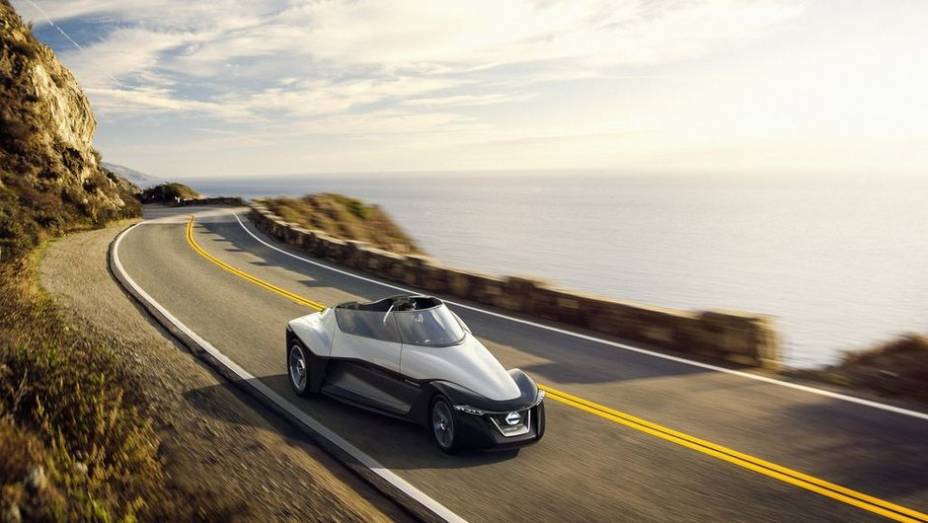 Projetado para ser uma prévia de um modelo de produção futuro, o BladeGlider é um roadster com o formato de uma asa delta | <a href="https://beta-develop.quatrorodas.abril.com.br/noticias/saloes/toquio-2013/nissan-anuncia-conceito-bladeglider-salao-toquio-759658.shtml" rel="migration"></a>