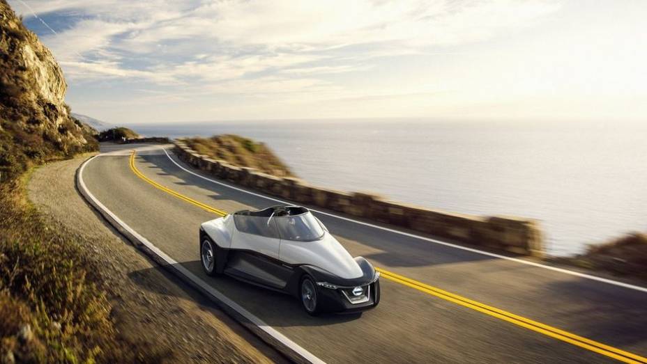 Projetado para ser uma pr&eacute;via de um modelo de produ&ccedil;&atilde;o futuro, o BladeGlider &eacute; um roadster com o formato de uma asa delta | <a href="https://beta-develop.quatrorodas.abril.com.br/noticias/saloes/toquio-2013/nissan-anuncia-conceito-bladeglider-salao-toquio-759658.shtml" rel="migration"></a>