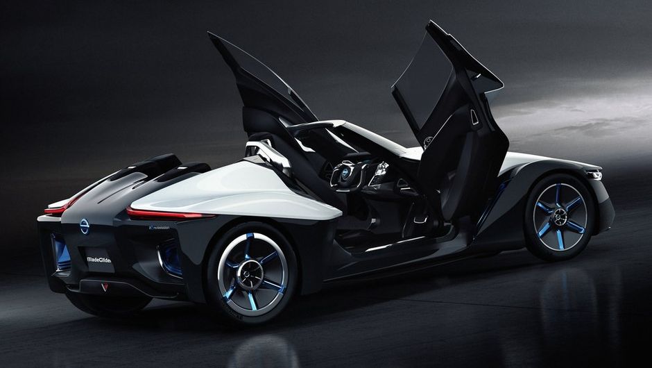 Vale citar a semelhan&ccedil;a do conceito com o j&aacute; conhecido Delta Wing, de Le Mans | <a href="https://beta-develop.quatrorodas.abril.com.br/noticias/saloes/toquio-2013/nissan-anuncia-conceito-bladeglider-salao-toquio-759658.shtml" rel="migration">Leia mais</a>