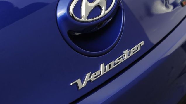 A produ&ccedil;&atilde;o do Veloster R-Spec come&ccedil;ar&aacute; ainda em 2013, mas sua chegada ao mercado norte-americano ocorrer&aacute; apenas em fevereiro do pr&oacute;ximo ano | <a href="https://beta-develop.quatrorodas.abril.com.br/noticias/saloes/los-angeles-2013/hyundai-mostra-veloster-r-spec-760833." rel="migration"></a>
