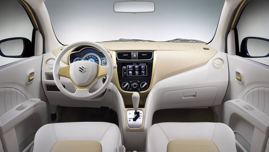 Por dentro, o revestimento &eacute; de duas cores | <a href="https://beta-develop.quatrorodas.abril.com.br/noticias/fabricantes/suzuki-apresenta-wind-concept-761623.shtml" rel="migration">Leia mais</a>