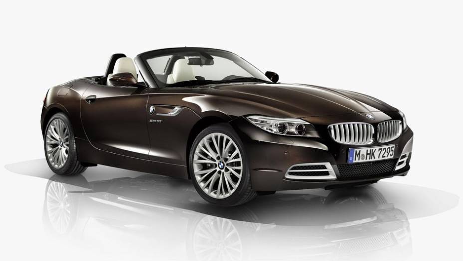 A BMW revelou o Z4 Pure Fusion, modelo que ser&aacute; apresentado ao p&uacute;blico no pr&oacute;ximo Sal&atilde;o de Detroit | <a href="https://beta-develop.quatrorodas.abril.com.br/noticias/saloes/detroit-2014/bmw-mostra-z4-pure-fusion-762961.shtml" rel="migration">Leia mais</a>