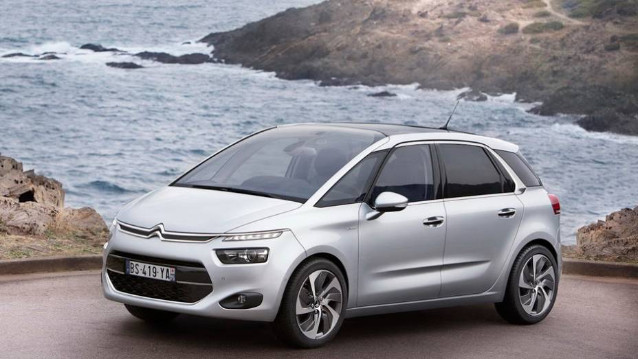 Em sétimo lugar está o Citroën C4 Picasso - 21,7% | <a href="https://beta-develop.quatrorodas.abril.com.br/reportagens/servicos/tempo-dinheiro-765441.shtml" rel="migration">Leia mais</a>