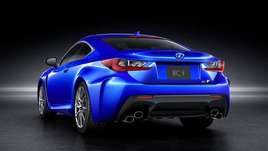 O RC F foi equipado com um kit aerodinâmico que inclui para-choques agressivos, para-lamas dianteiros ventilados e saias laterais revisadas | <a href="%20https://beta-develop.quatrorodas.abril.com.br/noticias/saloes/detroit-2014/lexus-revela-rc-f-coupe-2015-767918.shtml" rel="migration"></a> O RC F foi equipado com um kit aerodinâmico que inclui para-choques agressivos, para-lamas dianteiros ventilados e saias laterais revisadas | <a href="%20https://beta-develop.quatrorodas.abril.com.br/noticias/saloes/detroit-2014/lexus-revela-rc-f-coupe-2015-767918.shtml" rel="migration"></a>