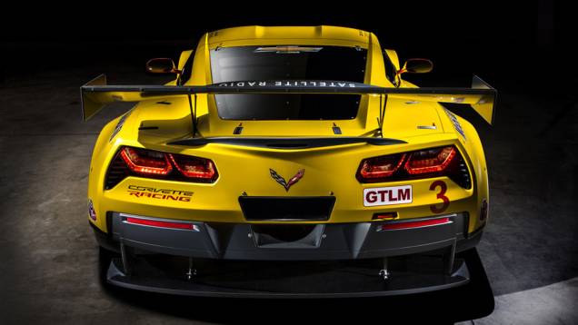 O C7.R 2014 está apto para participar de uma variedade de competições de automobilismo | <a href="https://beta-develop.quatrorodas.abril.com.br/noticias/saloes/detroit-2014/chevrolet-leva-corvette-c7-r-2014-detroit-769735.shtml" rel="migration">Leia mais</a> O C7.R 2014 está apto para participar de uma variedade de competições de automobilismo | <a href="https://beta-develop.quatrorodas.abril.com.br/noticias/saloes/detroit-2014/chevrolet-leva-corvette-c7-r-2014-detroit-769735.shtml" rel="migration">Leia mais</a>