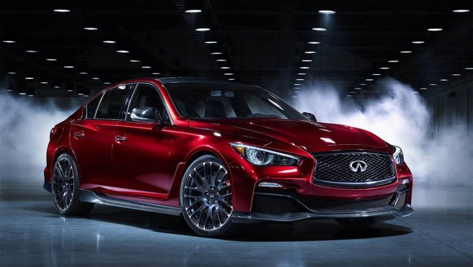 Infiniti leva o Q50 Eau Rouge ao Salão de Detroit | <a href="https://beta-develop.quatrorodas.abril.com.br/noticias/saloes/detroit-2014/infiniti-leva-q50-eau-rouge-ao-salao-detroit-769539.shtml" rel="migration">Leia mais</a>