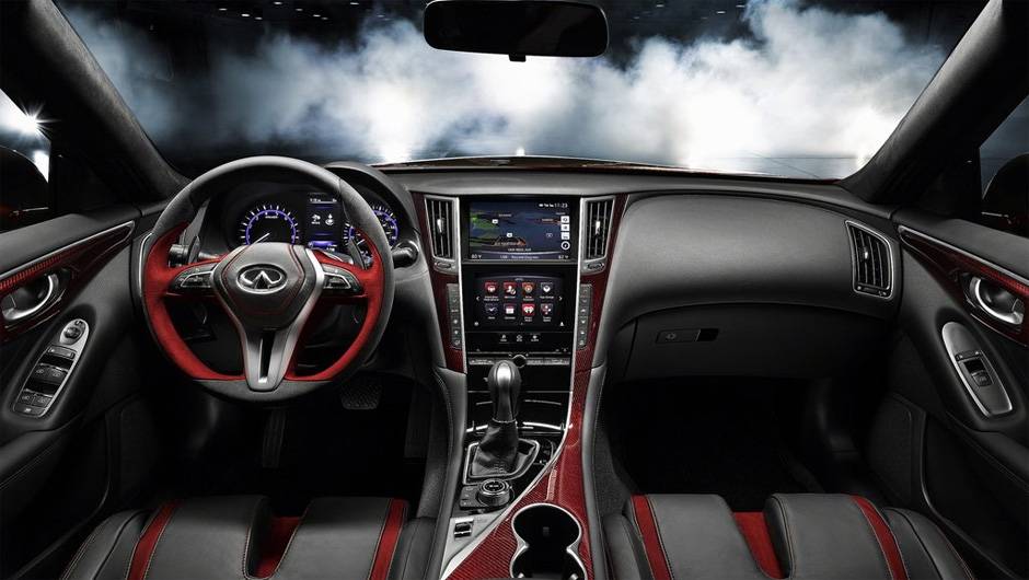 Detalhe do interior | <a href="https://beta-develop.quatrorodas.abril.com.br/noticias/saloes/detroit-2014/infiniti-leva-q50-eau-rouge-ao-salao-detroit-769539.shtml" rel="migration">Leia mais</a> Detalhe do interior | <a href="https://beta-develop.quatrorodas.abril.com.br/noticias/saloes/detroit-2014/infiniti-leva-q50-eau-rouge-ao-salao-detroit-769539.shtml" rel="migration">Leia mais</a>