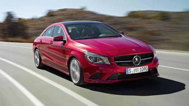 Novo beb&ecirc; da fam&iacute;lia Mercedes-Benz: eis o CLA | <a href="https://beta-develop.quatrorodas.abril.com.br/saloes/detroit/2013/mercedes-benz-cla-730475.shtml" rel="migration">Leia mais</a>