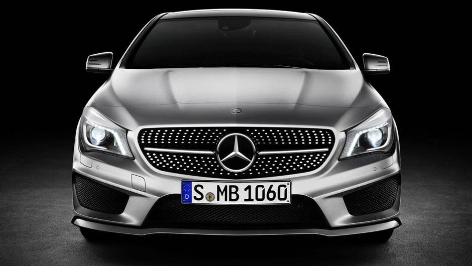 Nos Estados Unidos, o CLA será oferecido com um motor 2.0 de 208 cv | <a href="https://beta-develop.quatrorodas.abril.com.br/saloes/detroit/2013/mercedes-benz-cla-730475.shtml" rel="migration">Leia mais</a> Nos Estados Unidos, o CLA será oferecido com um motor 2.0 de 208 cv | <a href="https://beta-develop.quatrorodas.abril.com.br/saloes/detroit/2013/mercedes-benz-cla-730475.shtml" rel="migration">Leia mais</a>
