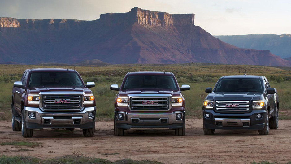 Sob o cap&ocirc;, tr&ecirc;s motores est&atilde;o dispon&iacute;veis: 2.5 de quatro cilindros, 3.6 V6 e, a partir do modelo 2016, 2.8 Duramax (a diesel) | <a href="https://beta-develop.quatrorodas.abril.com.br/noticias/saloes/detroit-2014/gmc-mostra-nova-canyon-detroit-769475.shtml" rel="migration"></a>