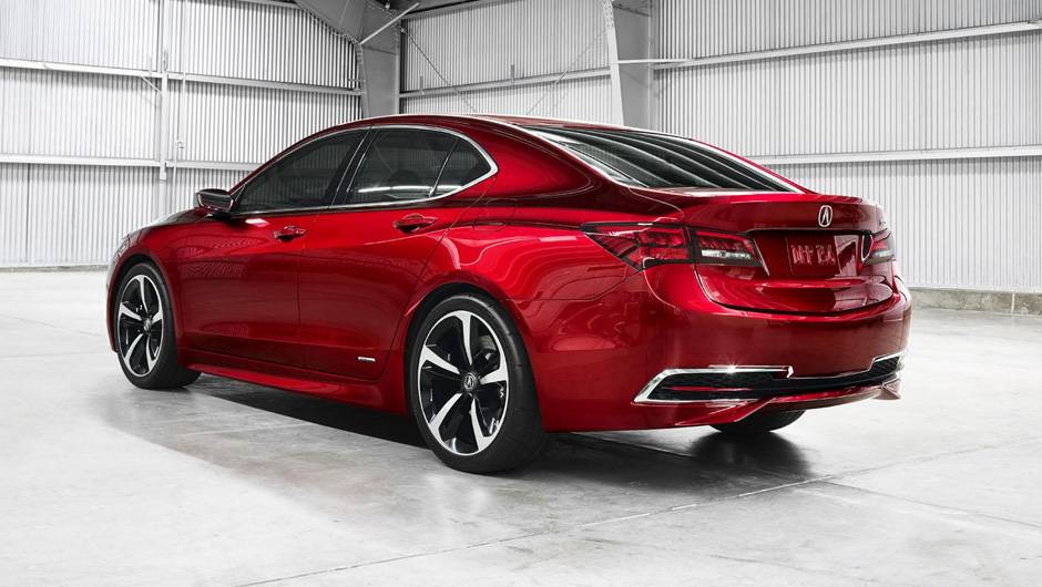 Trata-se da pr&eacute;via da vers&atilde;o de produ&ccedil;&atilde;o do sed&atilde;, que ser&aacute; lan&ccedil;ada no final deste ano, j&aacute; como modelo 2015 | <a href="https://beta-develop.quatrorodas.abril.com.br/noticias/saloes/detroit-2014/acura-apresenta-tlx-prototype-770463.shtml" rel="migration">Leia mais</a>
