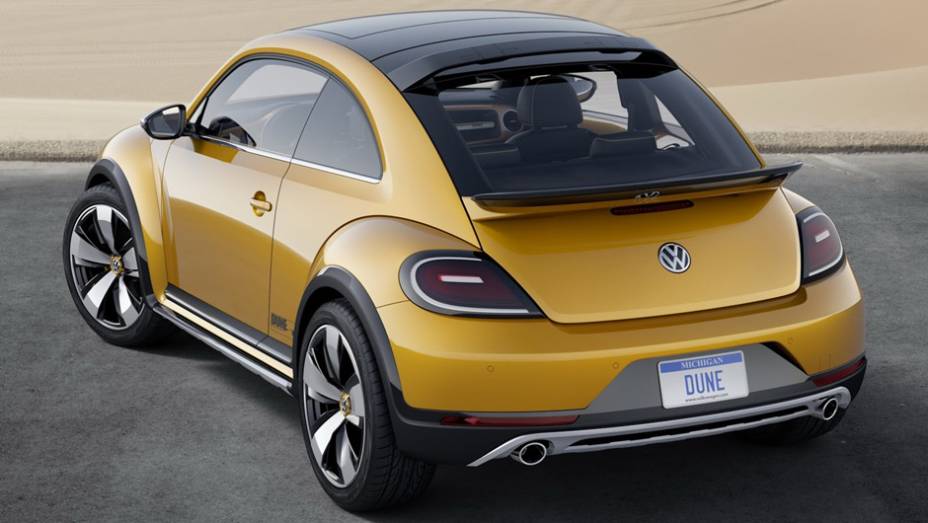 Volkswagen Beetle Dune concept | <a href="https://beta-develop.quatrorodas.abril.com.br/noticias/saloes/detroit-2014/vw-mostrara-beetle-dune-eua-768078.shtml" rel="migration">Leia mais</a>
