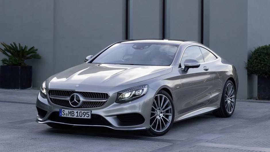 A Mercedes-Benz revelou nesta terça-feira (11) o Classe S Coupe | <a href="https://beta-develop.quatrorodas.abril.com.br/noticias/saloes/genebra-2014/mercedes-benz-apresenta-classe-s-coupe-772971.shtml" rel="migration">Leia mais</a> A Mercedes-Benz revelou nesta terça-feira (11) o Classe S Coupe | <a href="https://beta-develop.quatrorodas.abril.com.br/noticias/saloes/genebra-2014/mercedes-benz-apresenta-classe-s-coupe-772971.shtml" rel="migration">Leia mais</a>