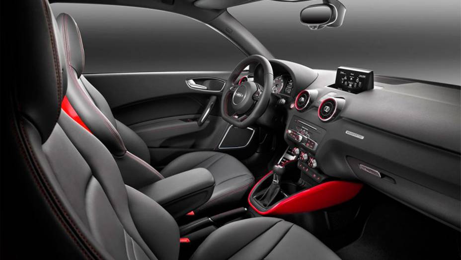 ... pedais em aço inoxidável escovado, bancos esportivos padrão, ou bancos esportivos opcionais com a inscrição S embutida nos apoios de cabeça | <a href="https://beta-develop.quatrorodas.abril.com.br/noticias/saloes/genebra-2014/audi-lanca-oficialmente-s1-s1-sportback" rel="migration"></a> ... pedais em aço inoxidável escovado, bancos esportivos padrão, ou bancos esportivos opcionais com a inscrição S embutida nos apoios de cabeça | <a href="https://beta-develop.quatrorodas.abril.com.br/noticias/saloes/genebra-2014/audi-lanca-oficialmente-s1-s1-sportback" rel="migration"></a>