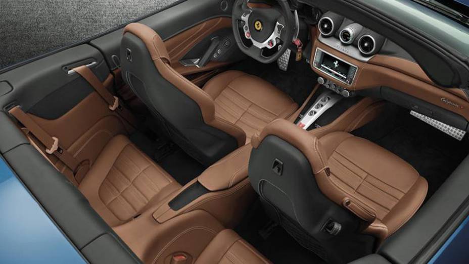 Vale lembrar que a Ferrari apresentará o novo modelo ao público durante o Salão de Genebra, na primeira semana de março | <a href="https://beta-develop.quatrorodas.abril.com.br/noticias/saloes/genebra-2014/ferrari-apresenta-california-t-773120.shtml" rel="migration">Leia mais</a> Vale lembrar que a Ferrari apresentará o novo modelo ao público durante o Salão de Genebra, na primeira semana de março | <a href="https://beta-develop.quatrorodas.abril.com.br/noticias/saloes/genebra-2014/ferrari-apresenta-california-t-773120.shtml" rel="migration">Leia mais</a>