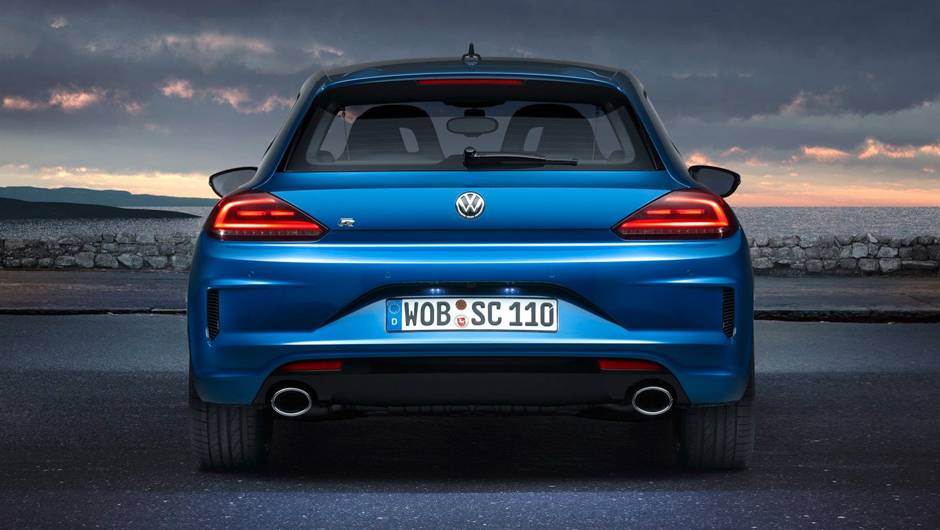 Elee será apresentado ao público no Salão de Genebra de 2014, com abertura prevista para 6 de março | <a href="https://beta-develop.quatrorodas.abril.com.br/noticias/saloes/genebra-2014/volkswagen-mostra-facelift-scirocco-773695.shtml" rel="migration">Leia mais</a> Elee será apresentado ao público no Salão de Genebra de 2014, com abertura prevista para 6 de março | <a href="https://beta-develop.quatrorodas.abril.com.br/noticias/saloes/genebra-2014/volkswagen-mostra-facelift-scirocco-773695.shtml" rel="migration">Leia mais</a>
