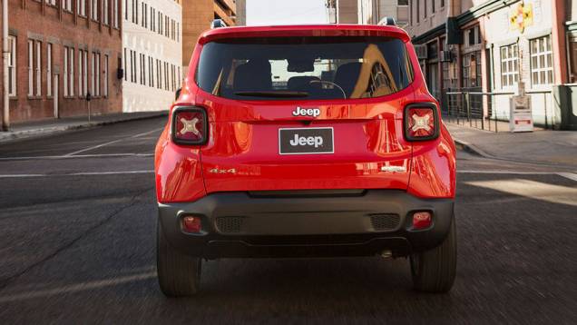 O que já é certo: o Jeep Renegade será um dos modelos a serem produzidos na nova fábrica da Fiat no Brasil | <a href="https://beta-develop.quatrorodas.abril.com.br/noticias/saloes/genebra-2014/imagens-jeep-renegade-sao-reveladas-775127.shtml" rel="migration">Leia mais</a> O que já é certo: o Jeep Renegade será um dos modelos a serem produzidos na nova fábrica da Fiat no Brasil | <a href="https://beta-develop.quatrorodas.abril.com.br/noticias/saloes/genebra-2014/imagens-jeep-renegade-sao-reveladas-775127.shtml" rel="migration">Leia mais</a>